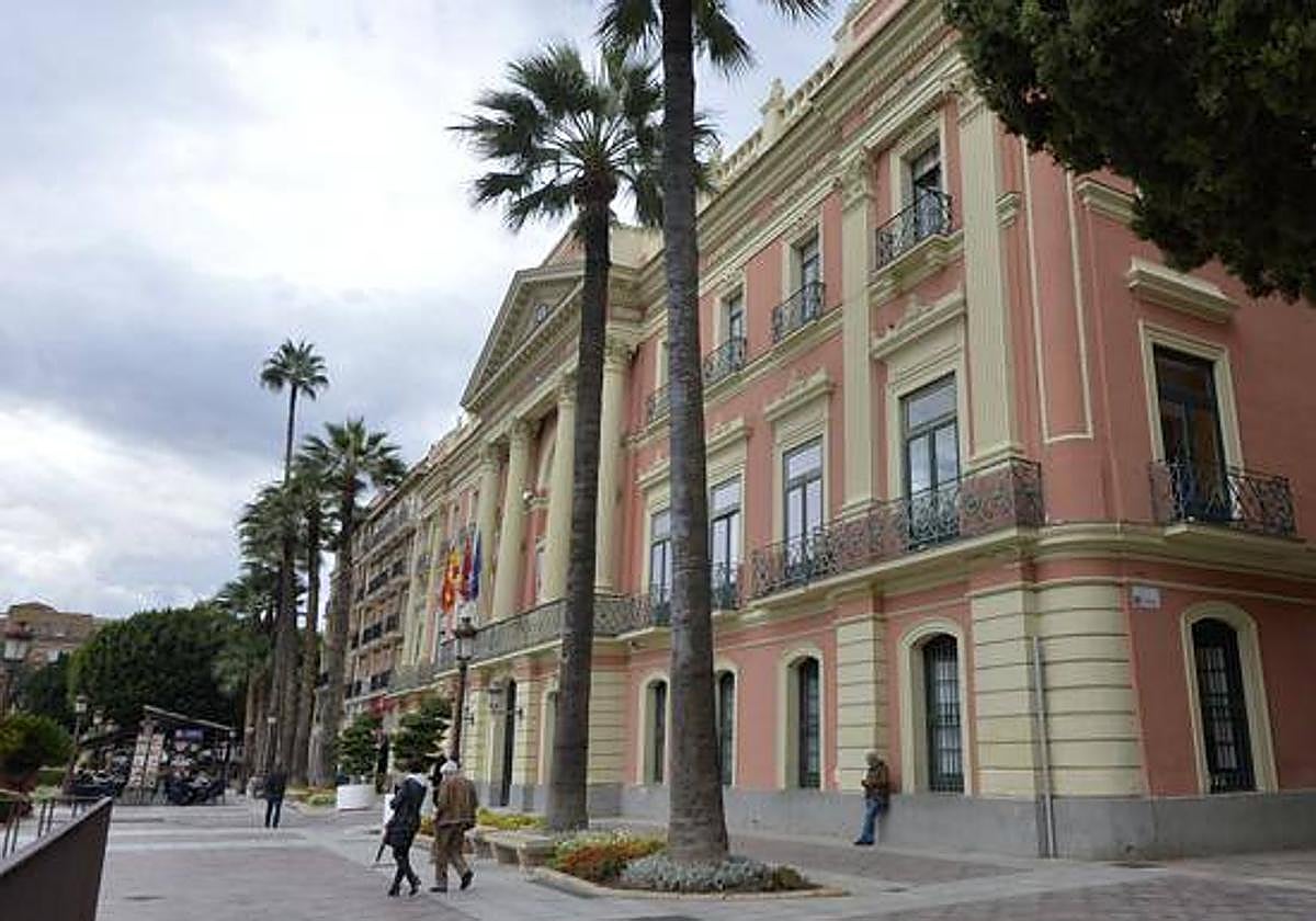 El Sime denuncia al Ayuntamiento de Murcia por «atacar la libertad